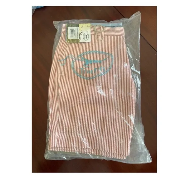 NWT! Red Seer Sucker Mens Shorts - Picture 8 of 8